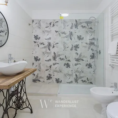 Wanderlust Experience Loggiato Del Duca Bitonto