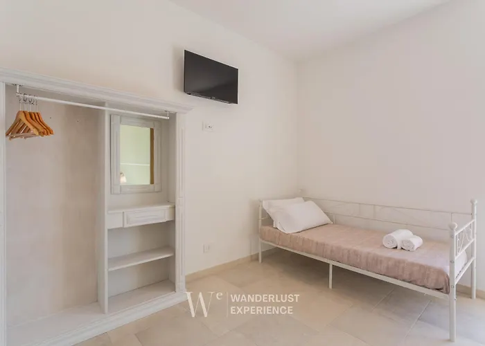Penzion Wanderlust Experience Loggiato Del Duca 3*